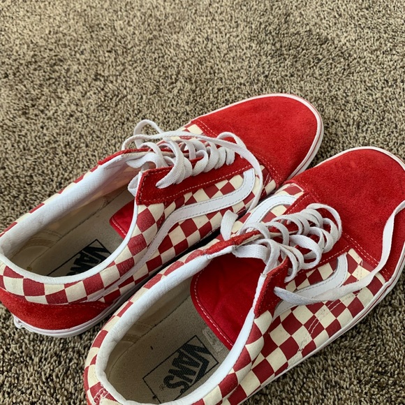 Size 12 red vans ✅ OFF THE WALL - Picture 4 of 4
